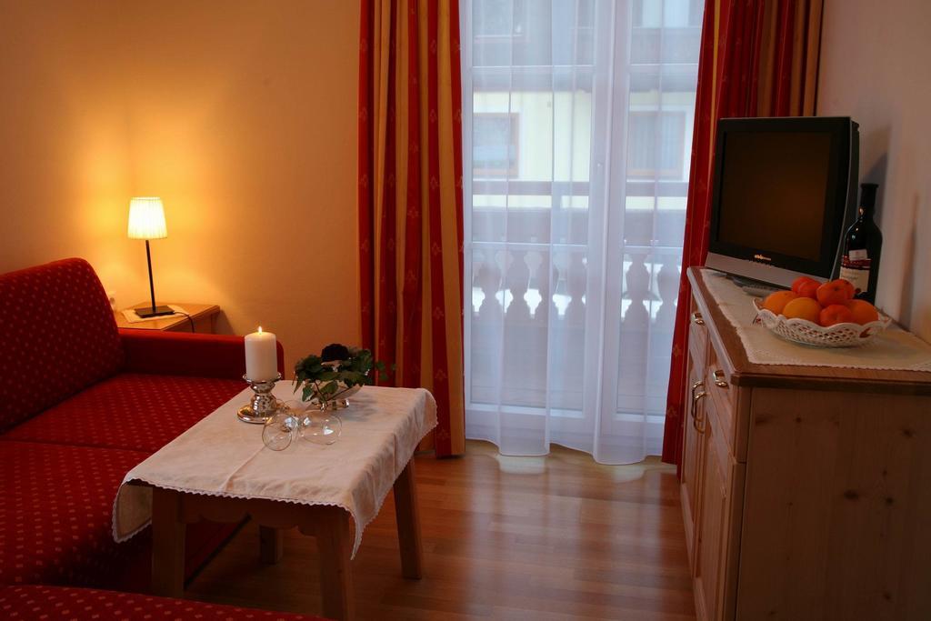 Haus Jaeger Apartment Filzmoos Ruang foto